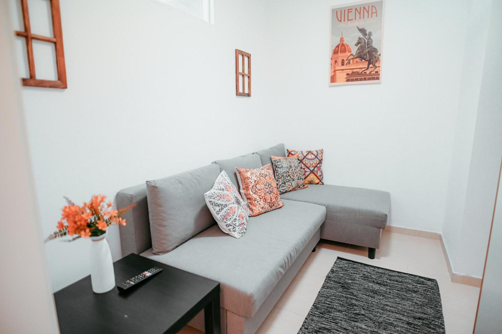 Danube Island Apartment 3 Вена Экстерьер фото