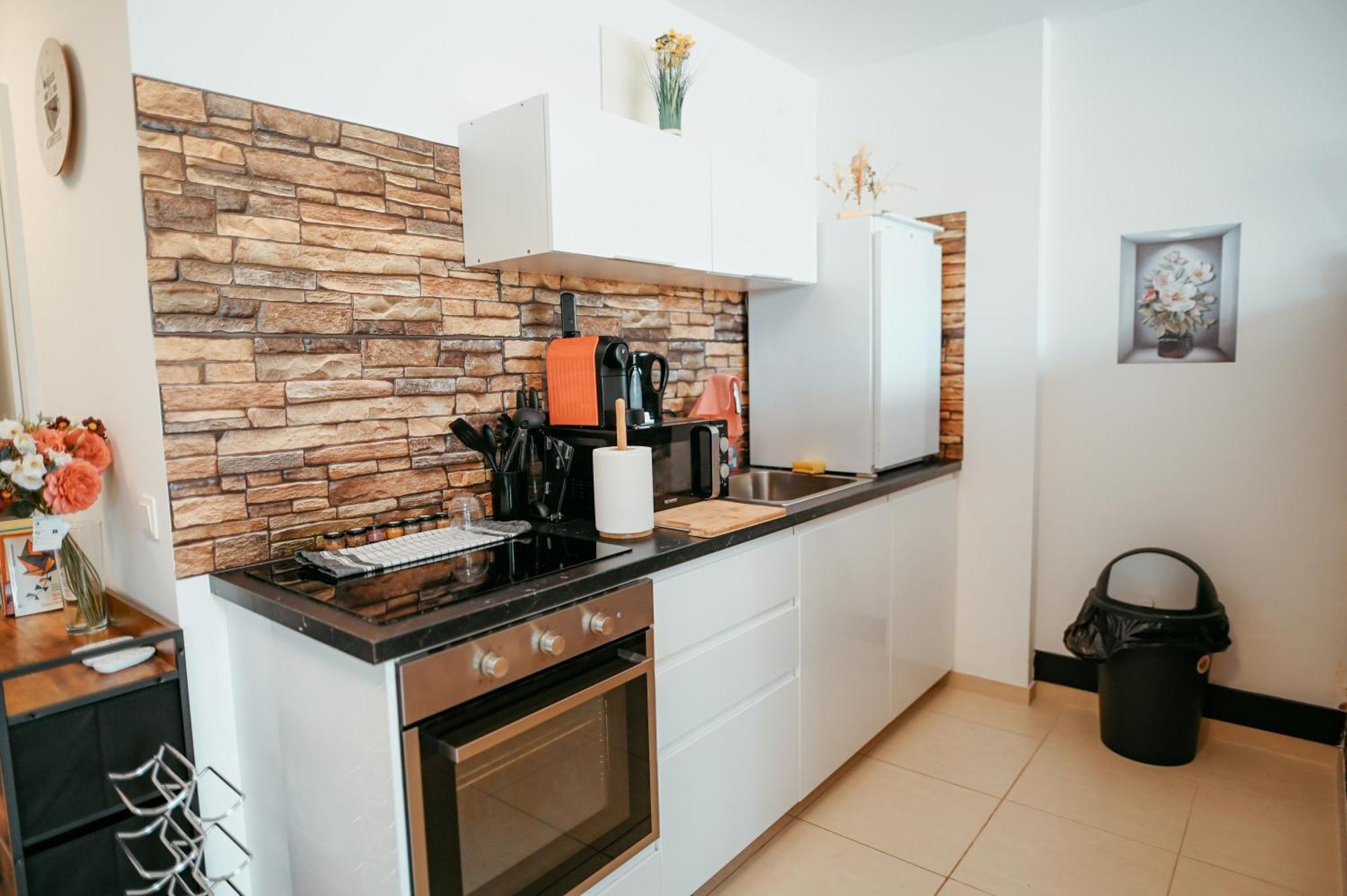 Danube Island Apartment 3 Вена Экстерьер фото